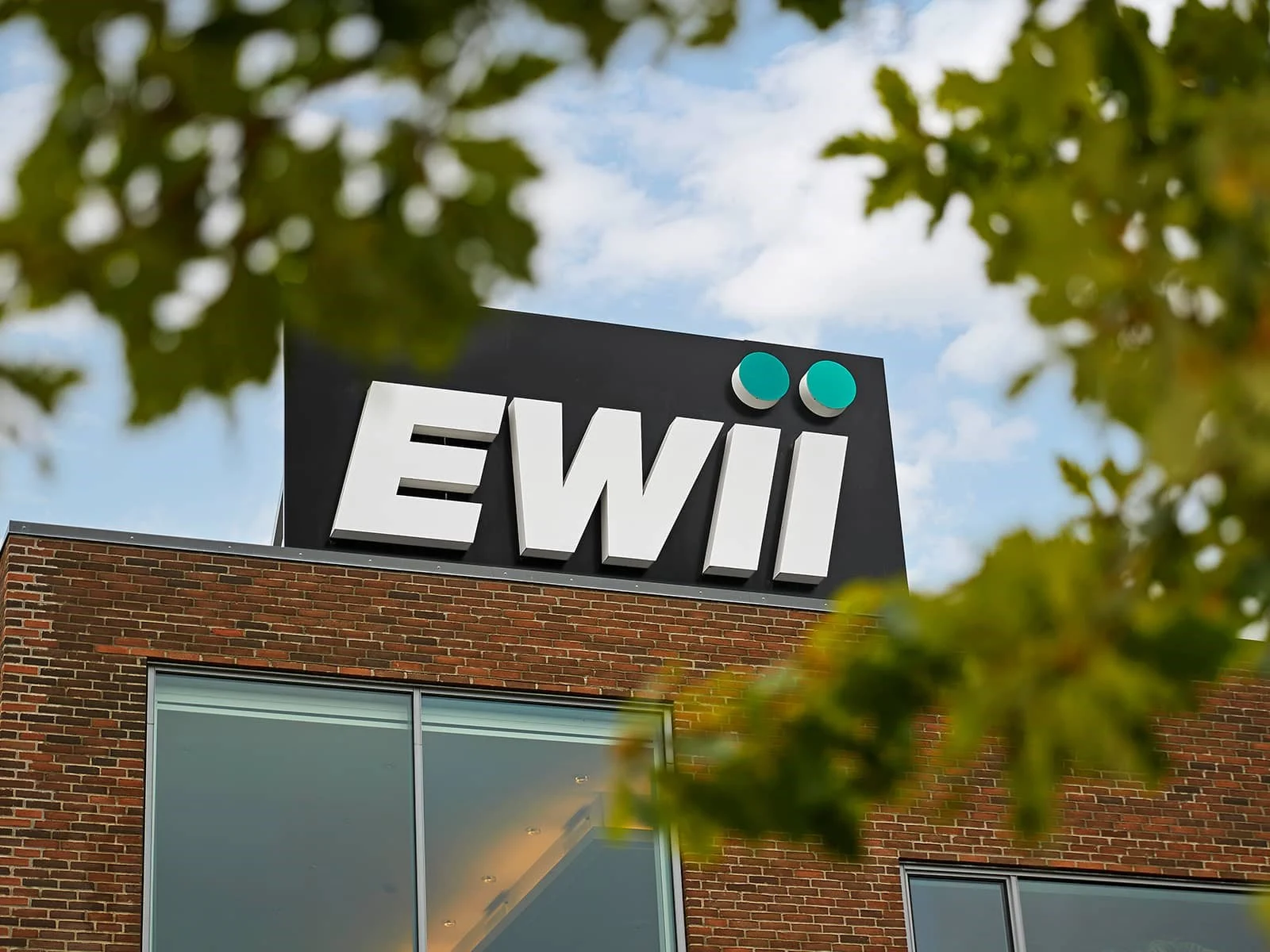 EWII installs 3200 charge points in 10 months with Monta