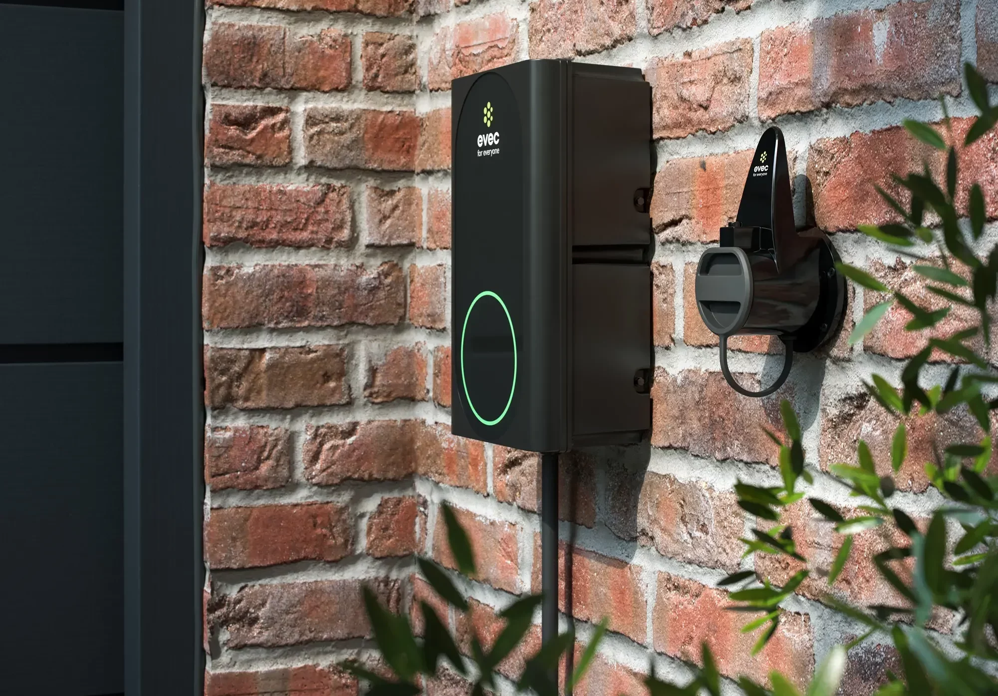Monta and evec partner up on affordable charging proposition for the UK