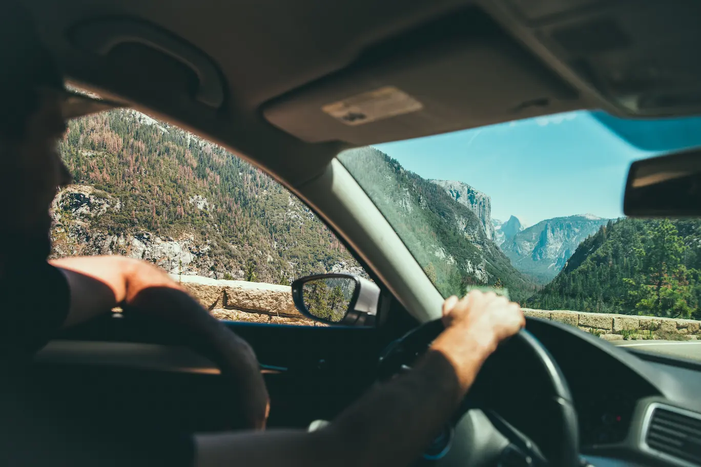 Les meilleures régions de France pour recharger votre voiture électrique cet été